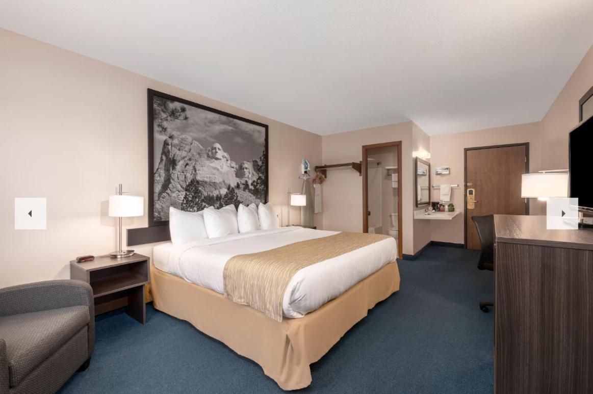 ซูเปอร์ 8 บาย วินด์แฮม สเตอร์กิส Hotel สเตอร์จิส ภายนอก รูปภาพ